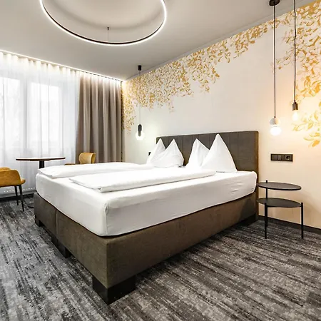 Hotel Lokomotive-2