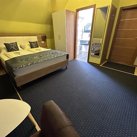 C&S Hotel-3