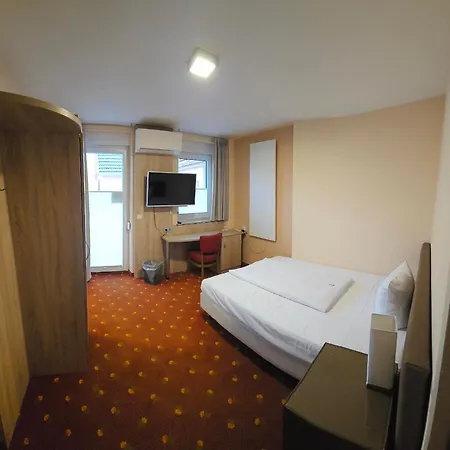Hotel Altes Weinhaus-3