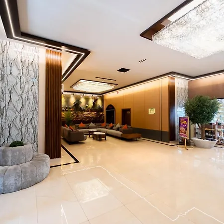 Grand Astoria Hotel-3