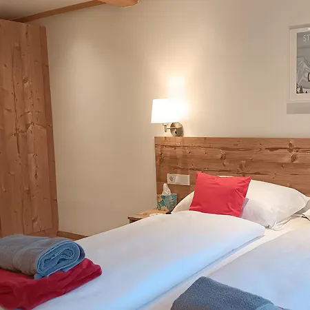 Haus Huber Zimmer und Apartments-2