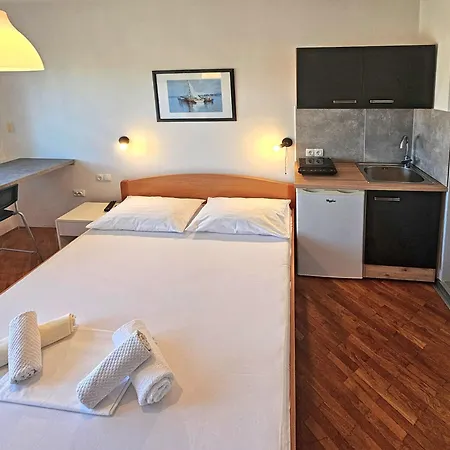 Apartments & Rooms Strcic Krk-3