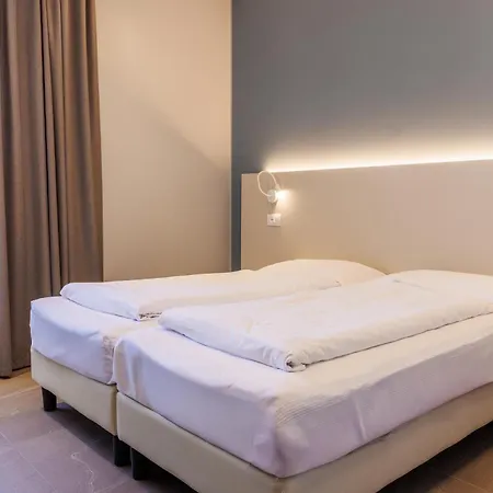 Hotel Paradiso-2