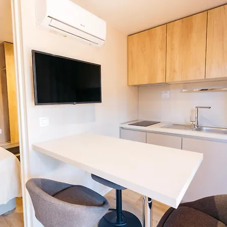 Diana & Josip Mobile Homes-2