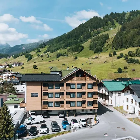 Hotel Nassereinerhof-2