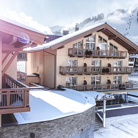 Hotel Garni ALPINA-3