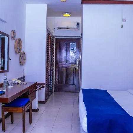 Reef Hotel Mombasa-3