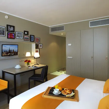 Citadines Ramblas Barcelona-3