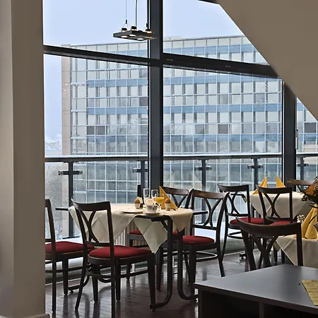 Come Inn Berlin Kurfürstendamm-3