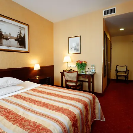 Hotel Wolne Miasto Old Town Gdansk-2