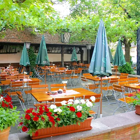 Hotel Petzengarten-3