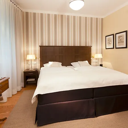 Boutique-Hotel Moseltor-3