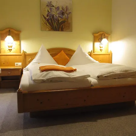Hotel Gasthof am Selteltor-2