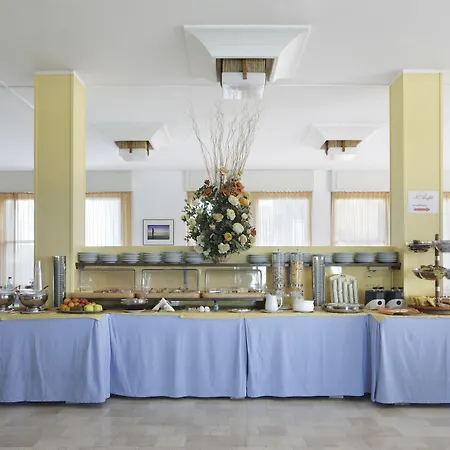 Hotel Continental Fano-2
