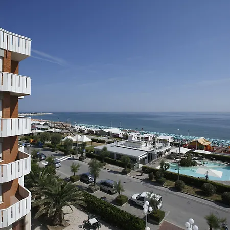 Hotel Continental Fano-3
