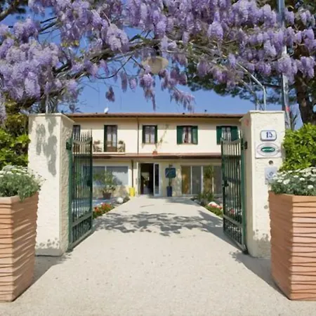 Hotel La Pace-3