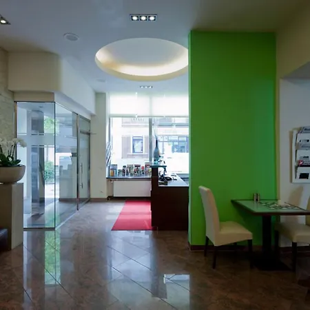 Hotel Aurora-2