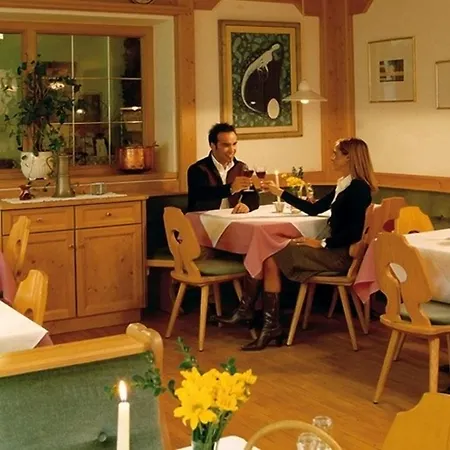 Hotel Dolomiten-2