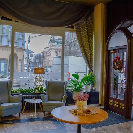 Hotel Praha Liberec-2
