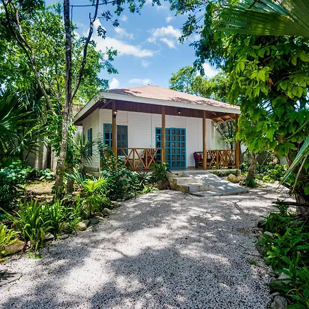 Hotel Villas El Encanto Cozumel-3