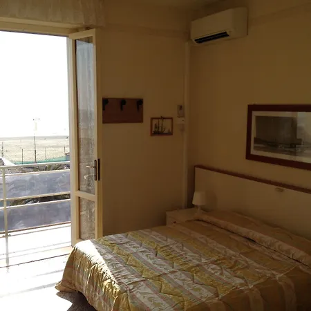 Hotel Lungomare-3