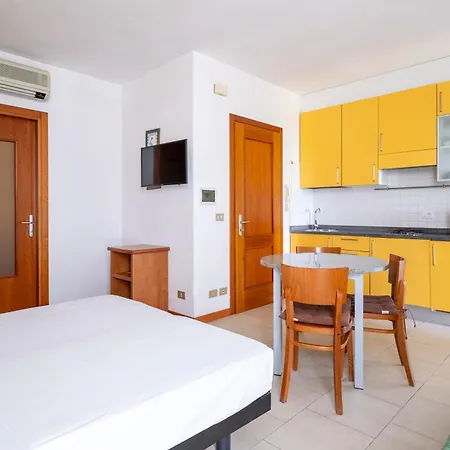 Eurobeach Residence-3