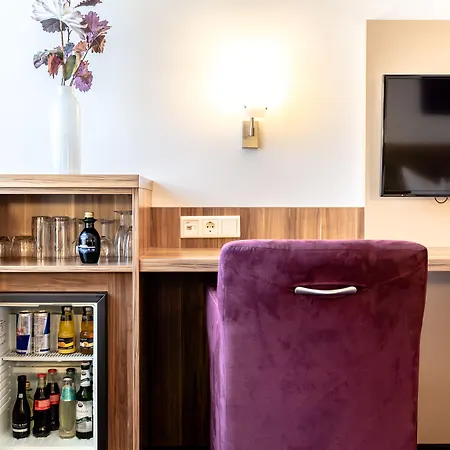 Altstadthotel Guesthouse Die Galerie-3