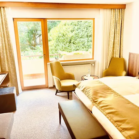 Hotel Weingut Dehren-3