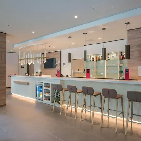 Hampton By Hilton Frankfurt City Centre East-2