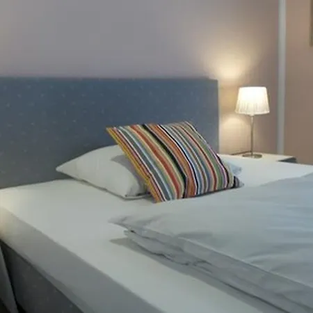 Hotel Alt - Tegel-3