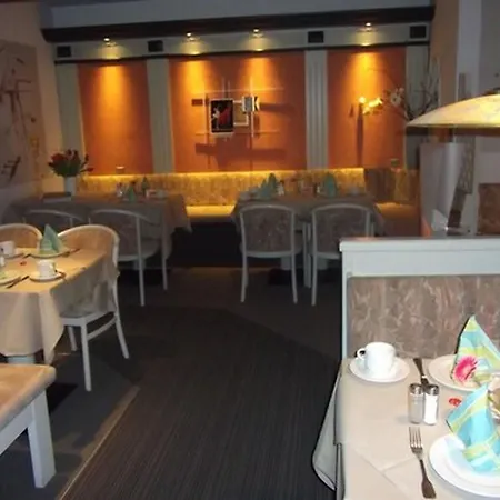 Hotel Alt - Tegel-2