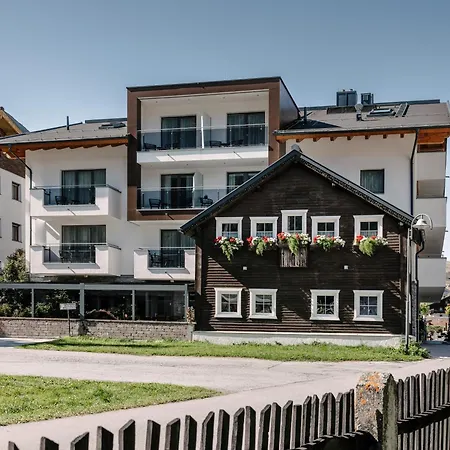 Alpinhotel Monte Superior - Silvretta Card Premium Betrieb-2