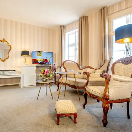 Hotel Altes Stadthaus-2