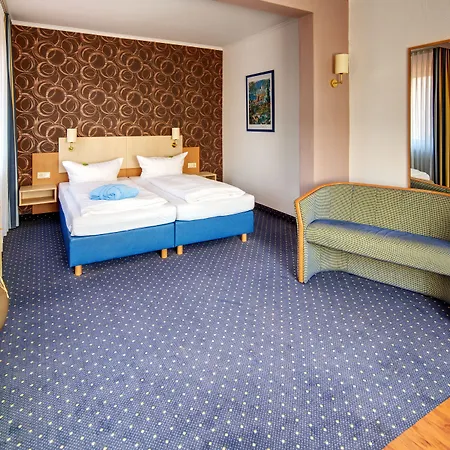 WH Hotels Papenburg Zentrum-3