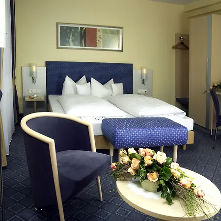 Hotel Löwen-Seckenheim-2