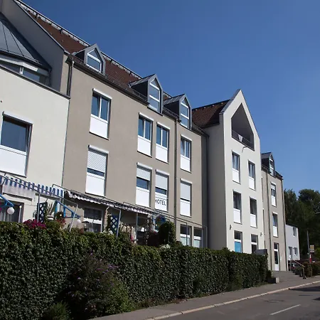 Hotel im Kaiserpark-3