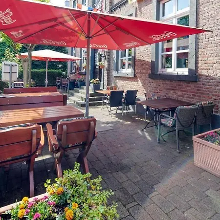 Hotel Restaurant Mathildenhof-3