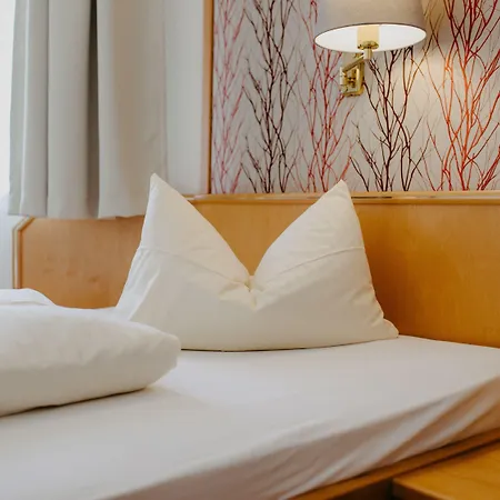 Hotel Linde Durbach-3