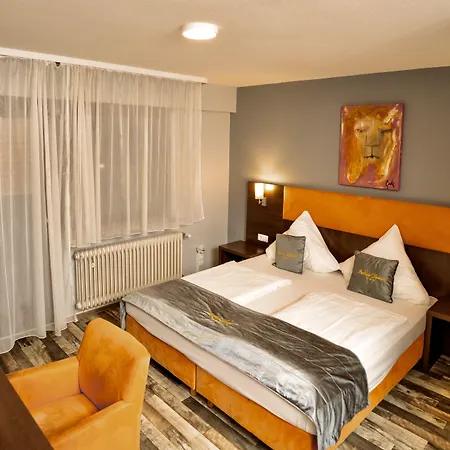 Parkhotel Lindenhof - KOSTENLOSE PARKPLÄTZE-2