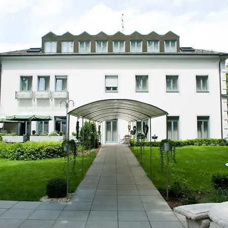 Hotel am Schloss-2