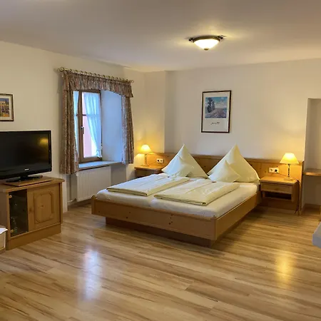 Hotel Lobmeyer-3