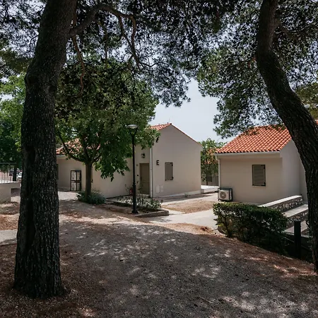 Family Resort Urania-3