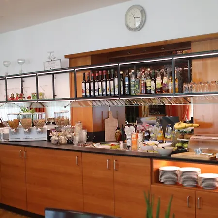Hotel Restaurant Thum-2