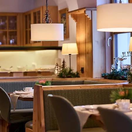Hotel Garni Schneider-3