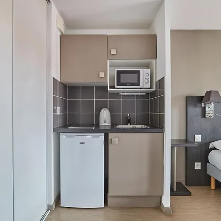 Appart'Hotel Odalys City - Marseille Le Dome-3