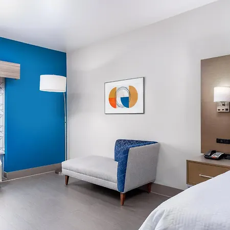 Holiday Inn Express & Suites Memphis Arpt Elvis Presley Blv By Ihg-3