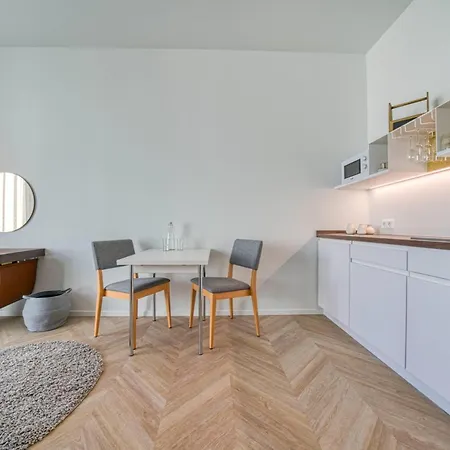 Vienna House Easy By Wyndham Augsburg-2