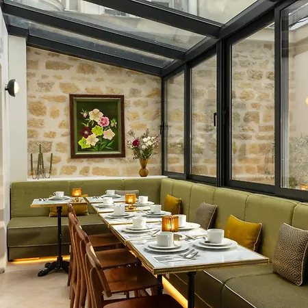 Almarine Eiffel Hotel&Spa by Malone-3