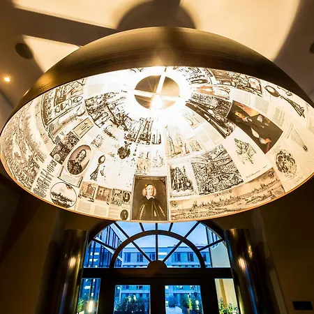 Motel One Magdeburg-3