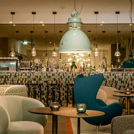 Motel One Linz-Hauptplatz-2
